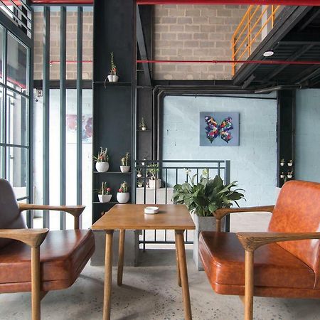 Reddoorz Plus @ Ung Van Khiem Street Хошимин Екстериор снимка
