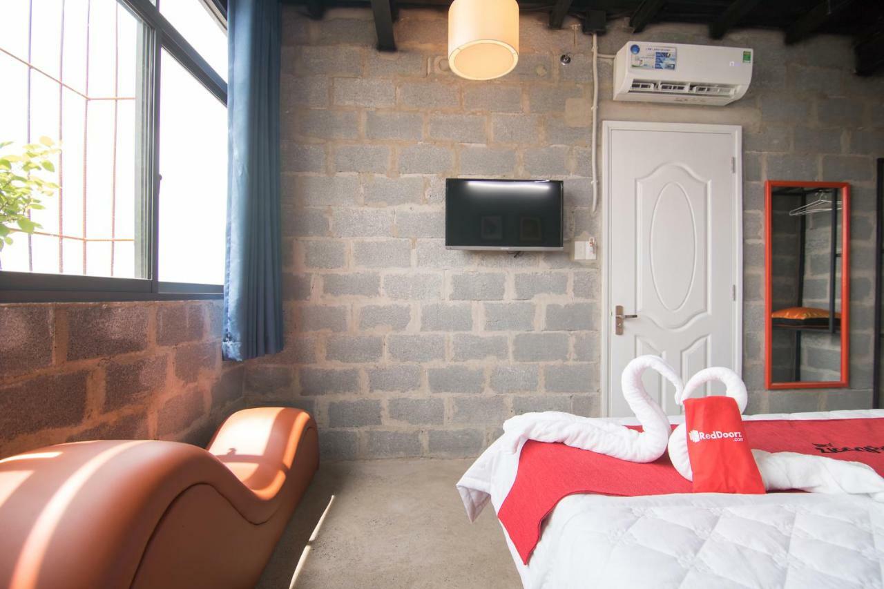Reddoorz Plus @ Ung Van Khiem Street Хошимин Екстериор снимка